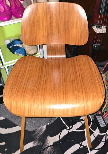 Harlequin chair setv